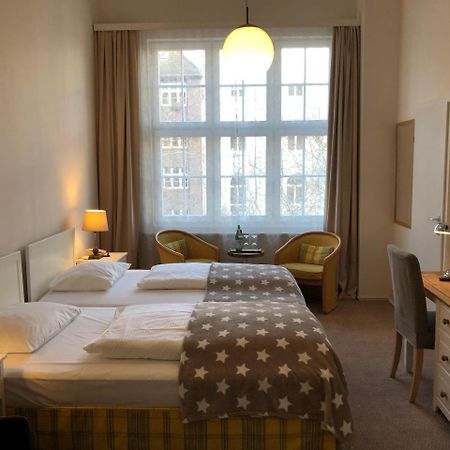 המבורג Hotel Fresena Im Dammtorpalais מראה חיצוני תמונה