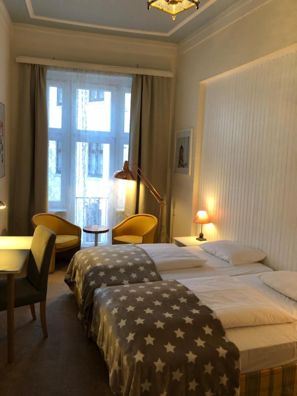 המבורג Hotel Fresena Im Dammtorpalais מראה חיצוני תמונה